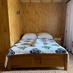 U Lassakow Poronin