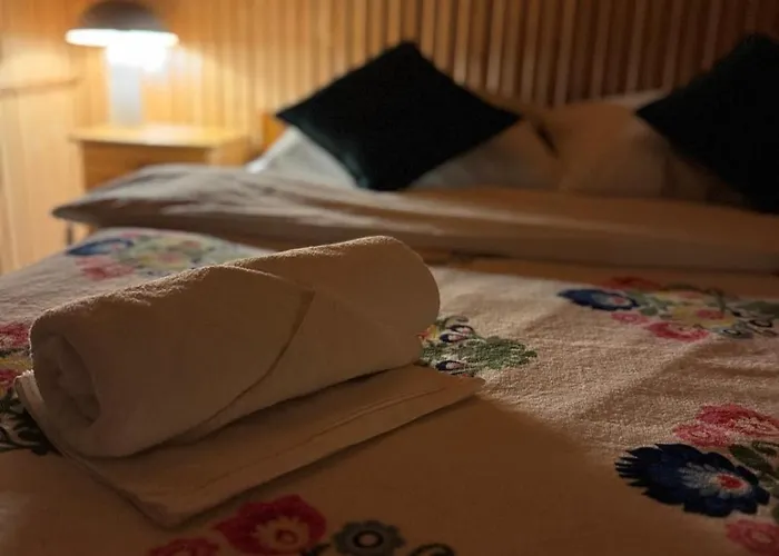 U Lassakow * بورونين